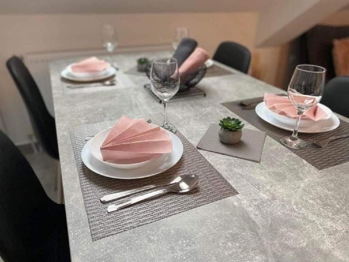 Ferienwohnung Greta Lux Apartman Hajdúszoboszló Exterior foto
